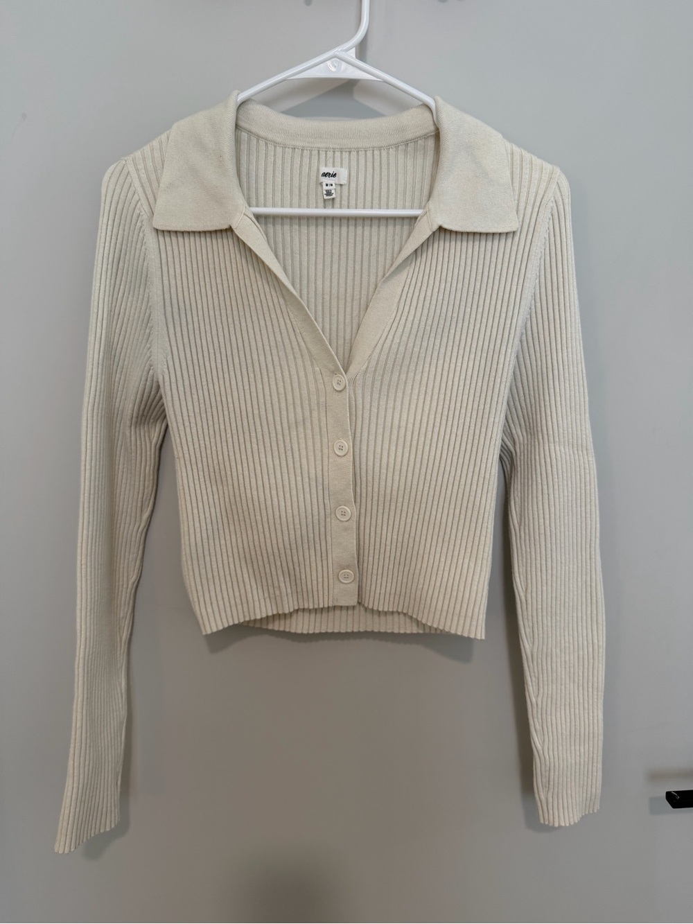 Aerie cream ribbed knit collared cardigan